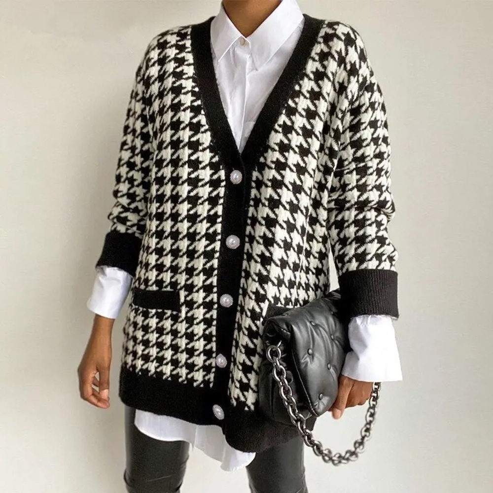 Black and White Houndstooth Women's Sweater